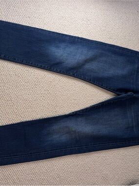 Dark Wash GAP Girlfriend Jeans - Blue size 27tall